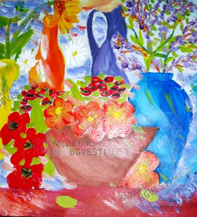 Кърджалийка рисува енергийни картини, дарбата ѝ се отключва след заболяване