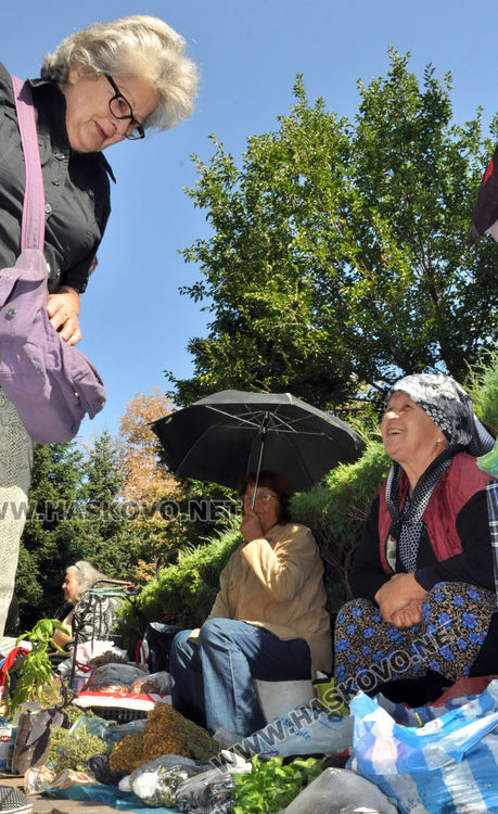 Хасковлии се радват на изобилие от плодове и зеленчуци преди есента 
