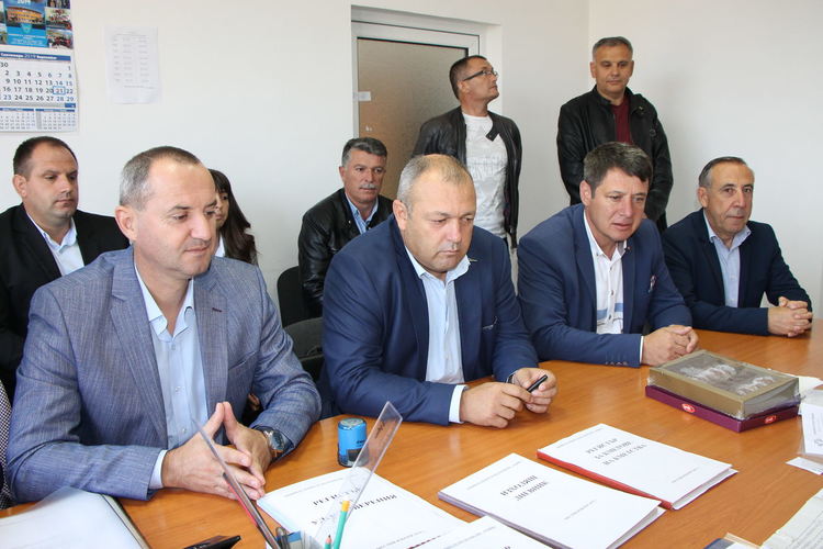 ДПС-Ардино първо регистрира в ОИК кандидата си за кмет за община Ардино