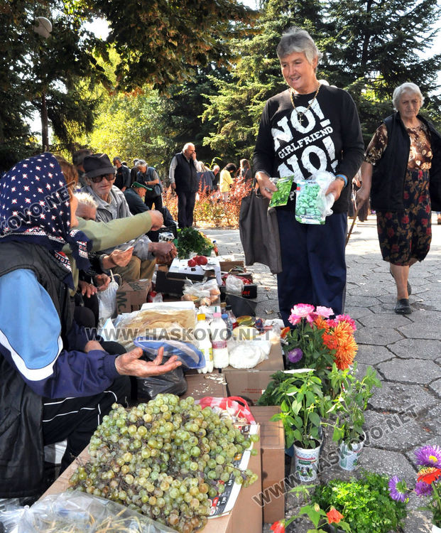 Хасковлии се радват на изобилие от плодове и зеленчуци преди есента 