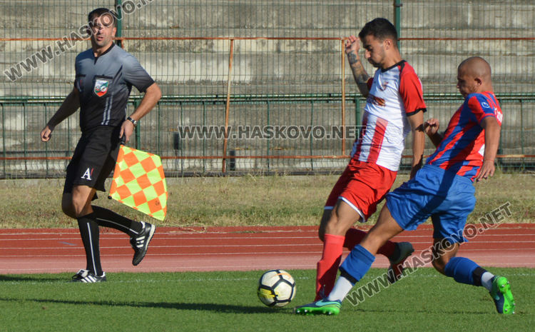 ФК „Хасково” разгроми „Сокол” на „Ямача”