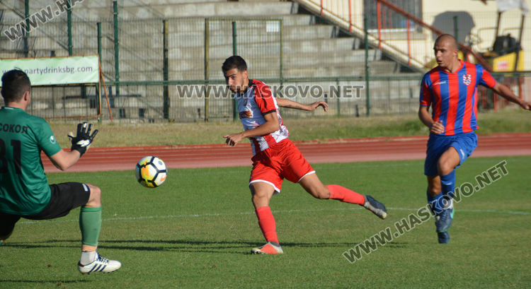 ФК „Хасково” разгроми „Сокол” на „Ямача”