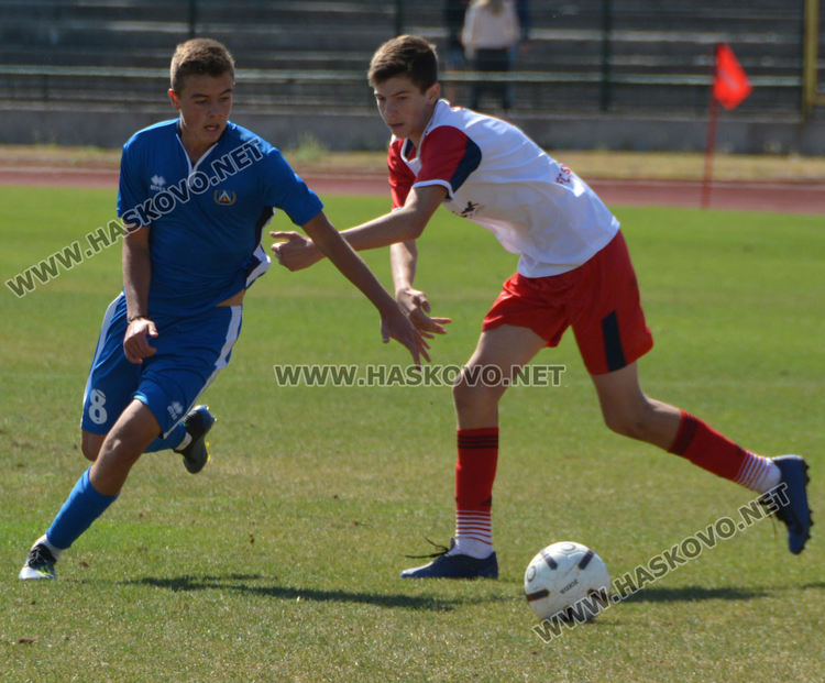 Футболистите на „Асти” отстъпиха на „Левски” с 0:4 в Хасково
