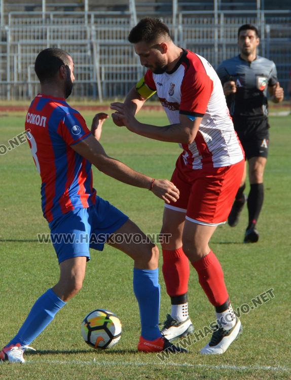 ФК „Хасково” разгроми „Сокол” на „Ямача”
