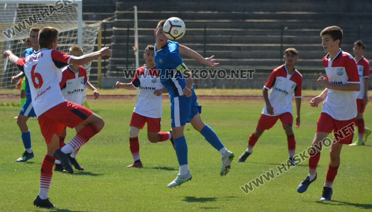 Футболистите на „Асти” отстъпиха на „Левски” с 0:4 в Хасково