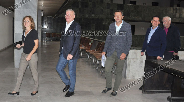 Арх. Драгомир Андонов е кандидатът за кмет от "Демократична България"