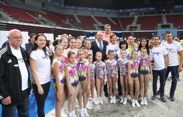 Хасковските надежди в аеробиката до министър Кралев на откриването на Европейска седмица на спорта