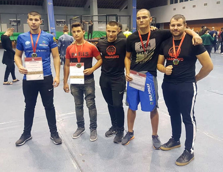 4 медала за хасковските ММА бойци от Държавното в София