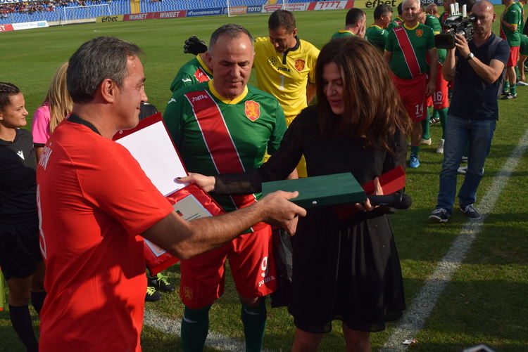 Бронзовите медалисти на България и Турция не излъчиха победител в Кърджали,но зарадваха феновете