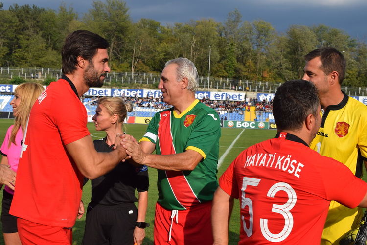 Бронзовите медалисти на България и Турция не излъчиха победител в Кърджали,но зарадваха феновете