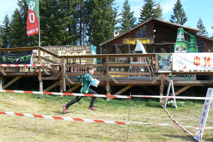 Състезателите на "Компас" записаха силно участие в Държавното по ориентиране