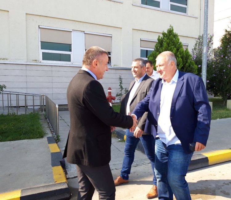 сн: Агенция "Митници"