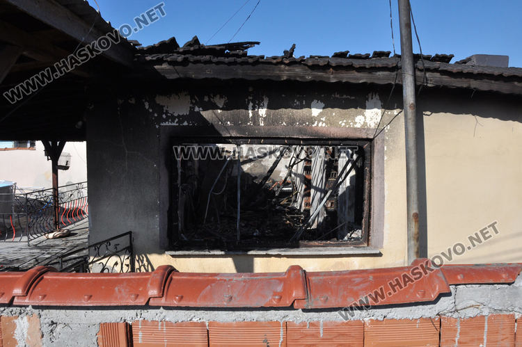 Изгоря нова къща в "Република" на роми гурбетчии