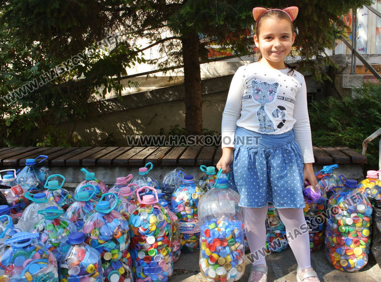 Хасково, Харманли и Симеоновград се включиха в кампанията &bdquo;Капачки за бъдеще&ldquo;