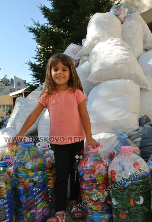 Хасково, Харманли и Симеоновград се включиха в кампанията &bdquo;Капачки за бъдеще&ldquo;