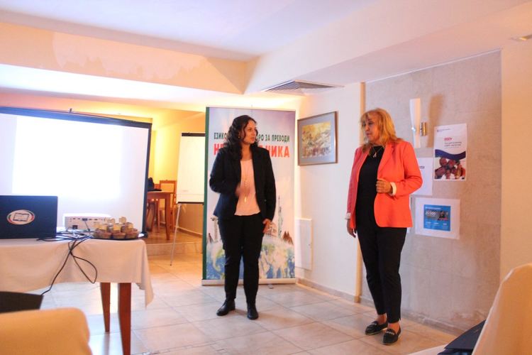 За трета година от НЕА ГЕРМАНИКА раздадоха Cambridge сертификати на своите ученици