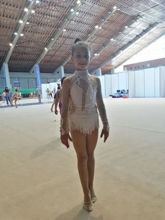 Златен и два сребърни медала спечелиха гимнастичките от СК"Аида" в първия турнир „Феникс“