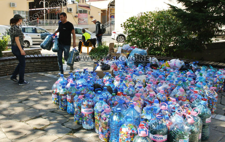 Хасково, Харманли и Симеоновград се включиха в кампанията &bdquo;Капачки за бъдеще&ldquo;