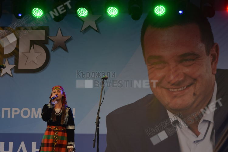 Никола Чанев събра стотици привърженици на митинг с призив: „Време е за промяна!”