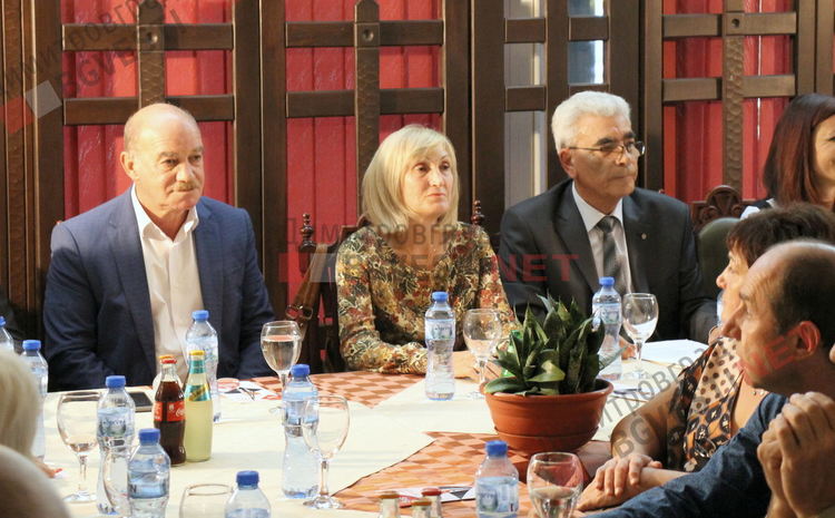 БСП стартира своята кампания в очакване на оспорвана надпревара