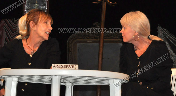 Елен Кривошиева /вляво/ и Роси Русева