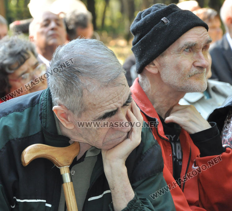 С празничен концерт отбелязаха Деня на възрастните хора в дома на „Кенана“