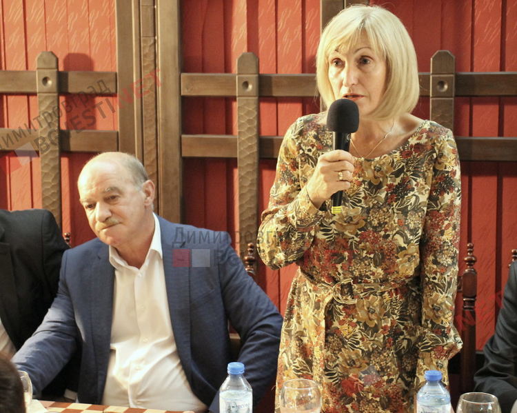 БСП стартира своята кампания в очакване на оспорвана надпревара