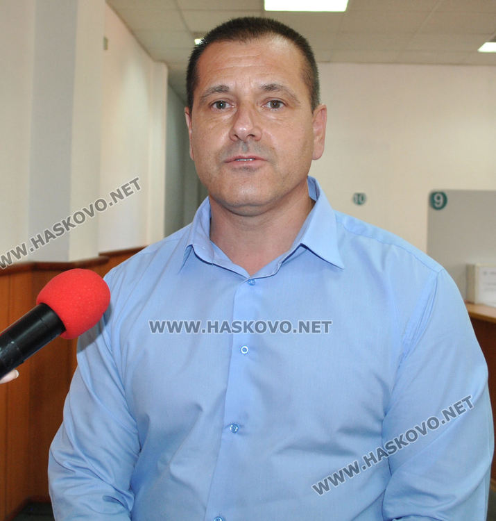 Огнян Добриков