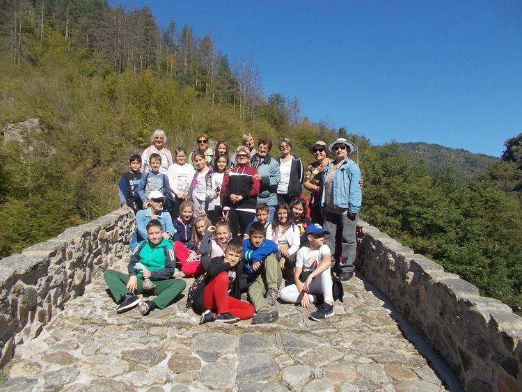 Природо-изследователският отряд "Малката Ахрида" предприе поход до Дяволския мост