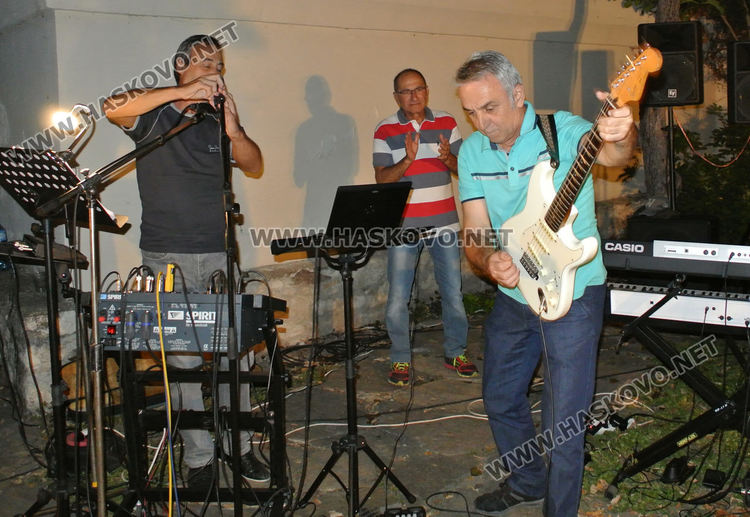 Музикантите от Хасково се събраха с почит към колегите си