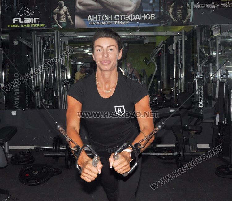 Хасковлийката Кремена Русева дебютира с медал в Държавното по бодибилдинг и фитнес