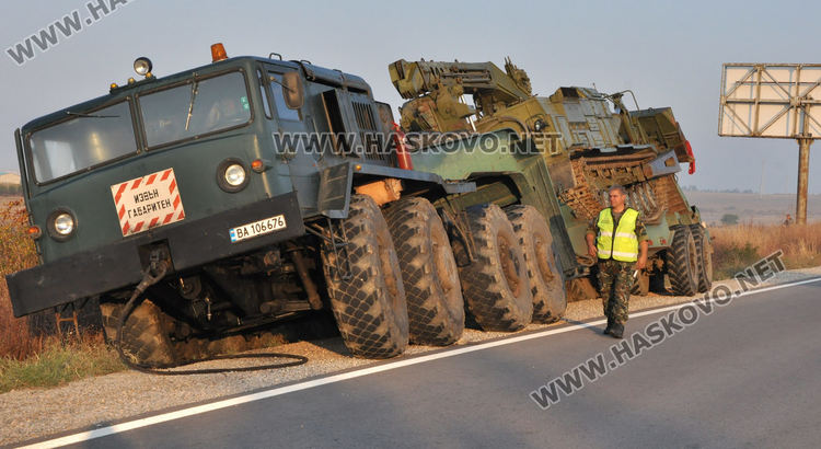Военна машина пропадна в банкета край "Ходжова чешма"