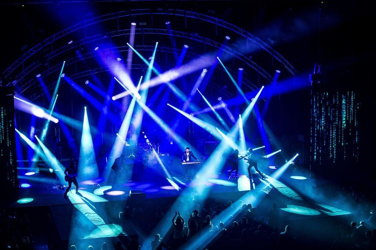 Графа с концерт в шест български града