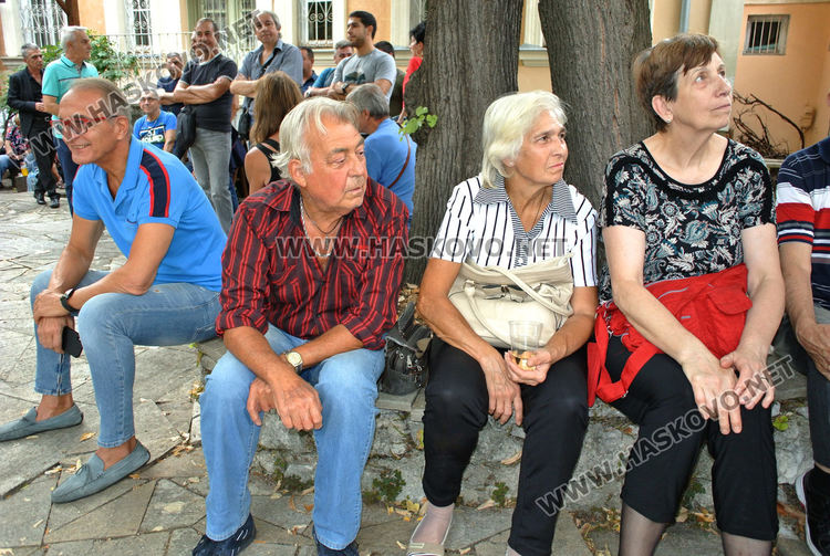 Музикантите от Хасково се събраха с почит към колегите си