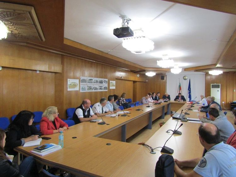 Чак от септември догодина разрешават отглеждането на домашни прасета в Смолянско