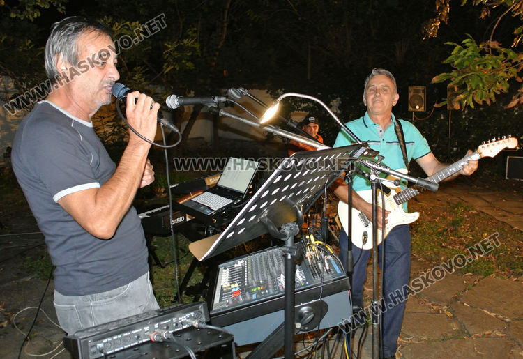 Музикантите от Хасково се събраха с почит към колегите си