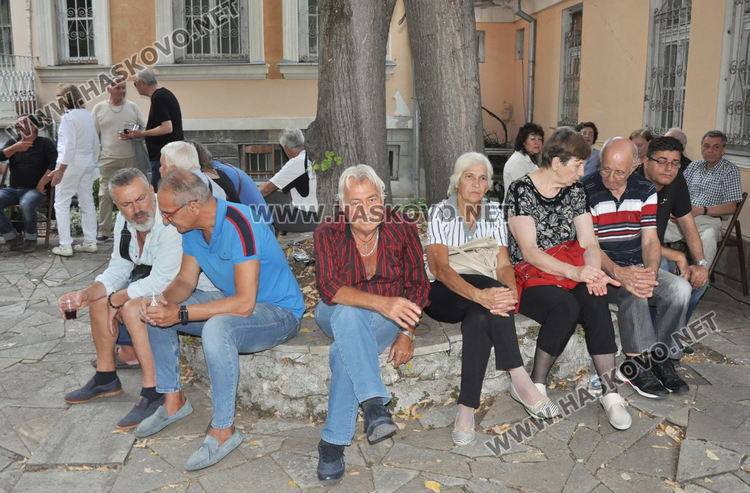 Музикантите от Хасково се събраха с почит към колегите си