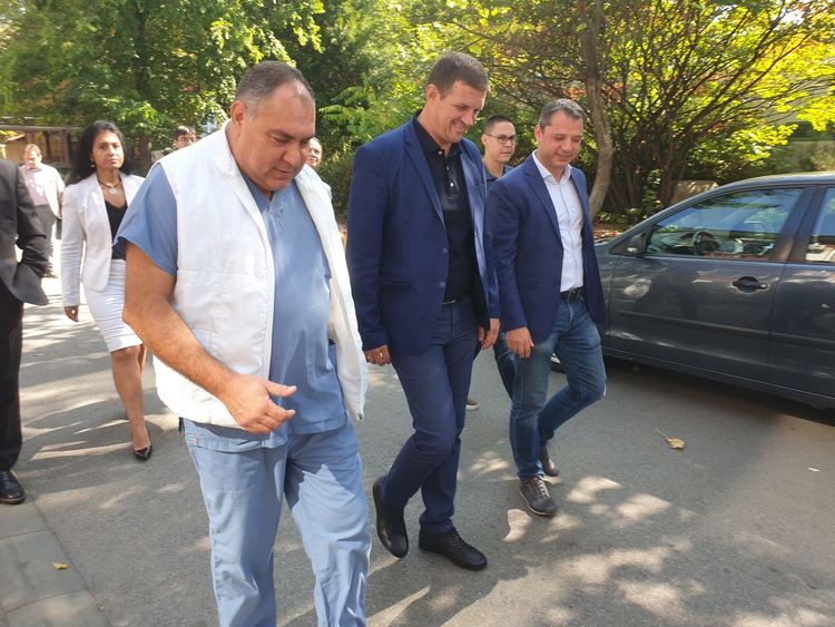 Модернизирането на областната болница обсъдиха Станислав Дечев и ръководството на МБАЛ Хасково  