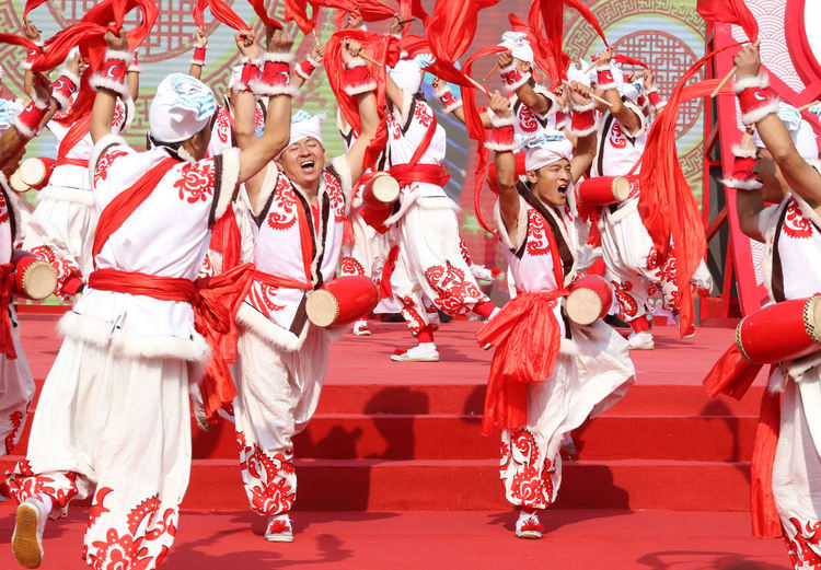 Ансамбъл “Хасково” представя България на световен фестивал в Китай