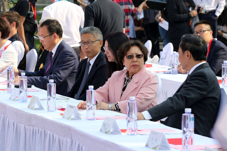 Ансамбъл “Хасково” представя България на световен фестивал в Китай