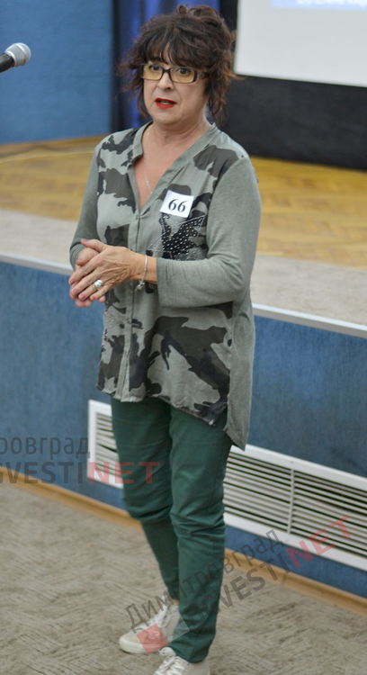 д-р Елена Киферова - кандидат за общински съветник на коалиция „Демократична България - обединение“