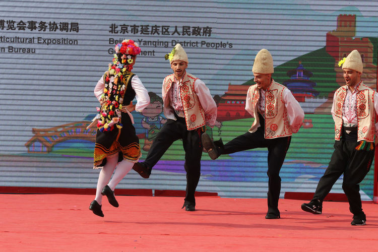 Ансамбъл “Хасково” представя България на световен фестивал в Китай