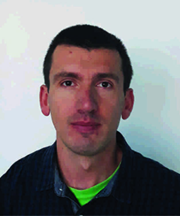 124 Александър Русинов