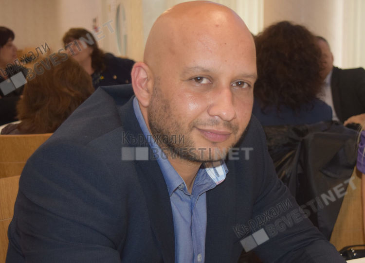 Никола Чанев към педагозите: Да спрем разрухата в Кърджали!