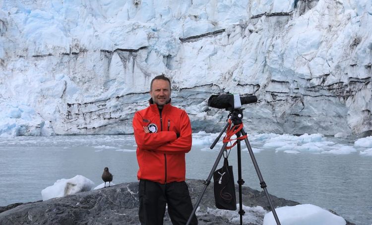 “Писма от Антарктида” създава прецедент в световното кино