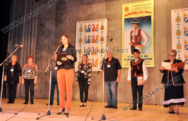 Фолклористи от 4 до 90 години във втория фестивал "С песните на Тодор Кожухаров"