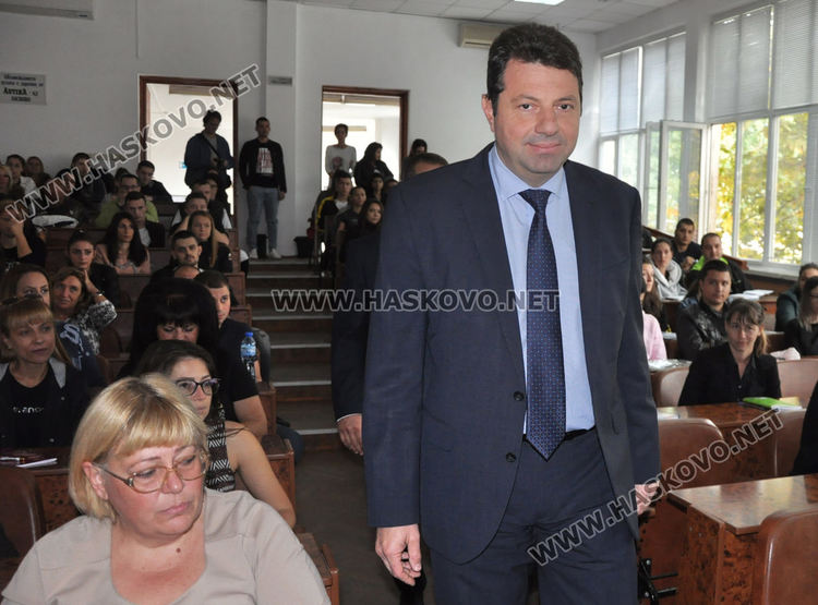 доц. д. н. Живко Драганов