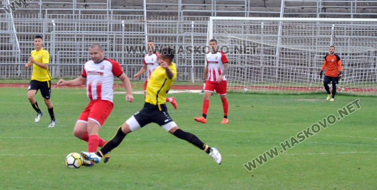 ФК „Хасково” записа 1:1 срещу „Миньор” на „Ямача”
