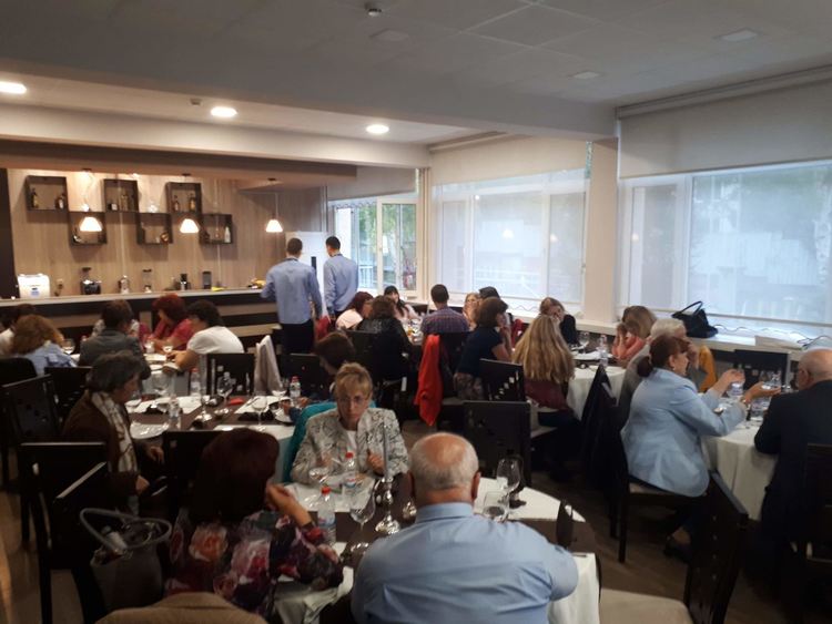 Златаровци посрещнаха гости от цялата страна