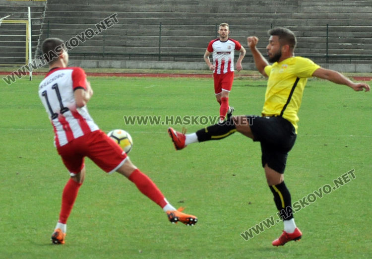 ФК „Хасково” записа 1:1 срещу „Миньор” на „Ямача”